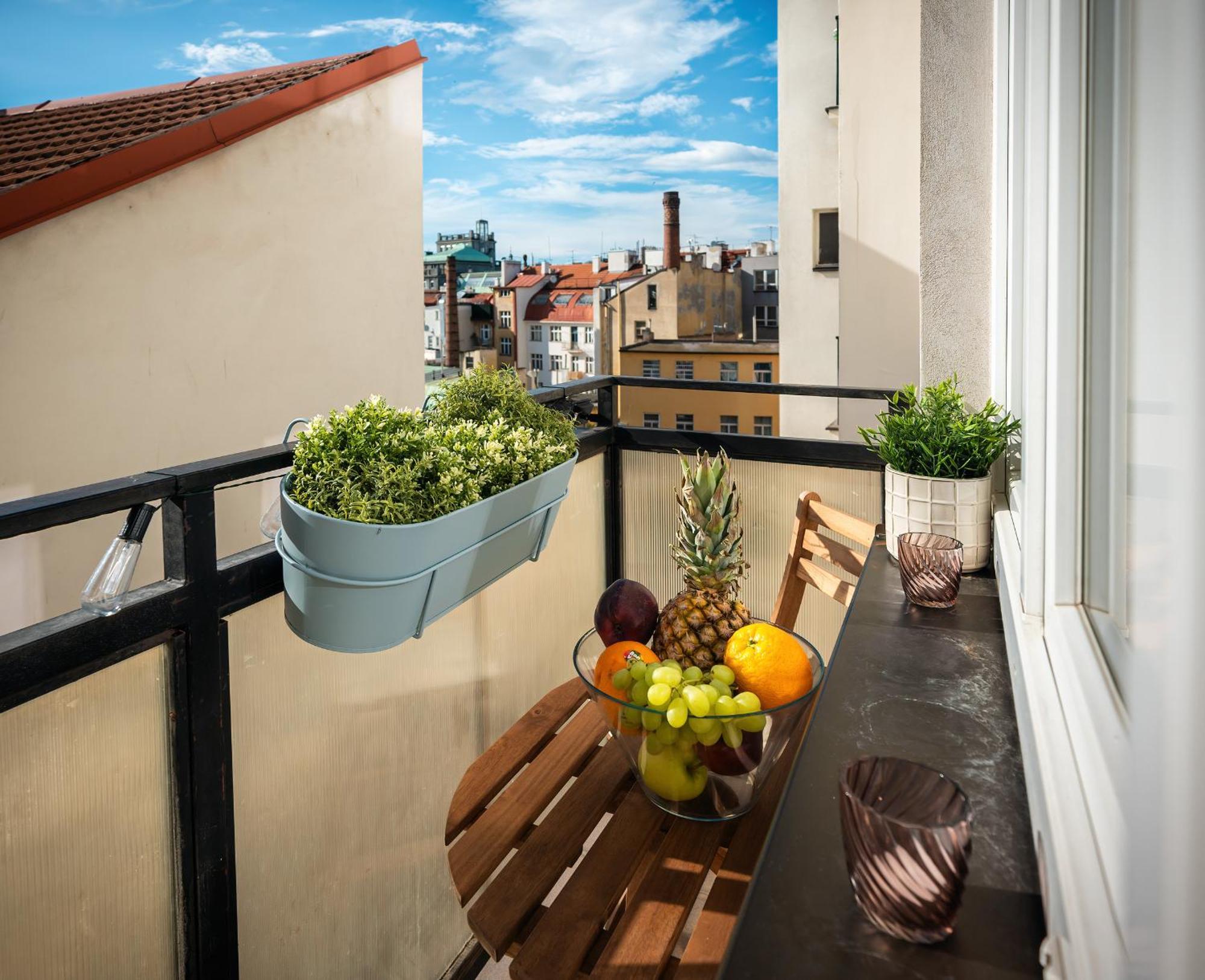 2Br 1,5Bath Chic City Suite Near Wenceslas Square Praha Bagian luar foto